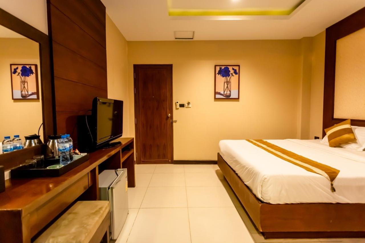 Honey Inn Pattaya Eksteriør bilde
