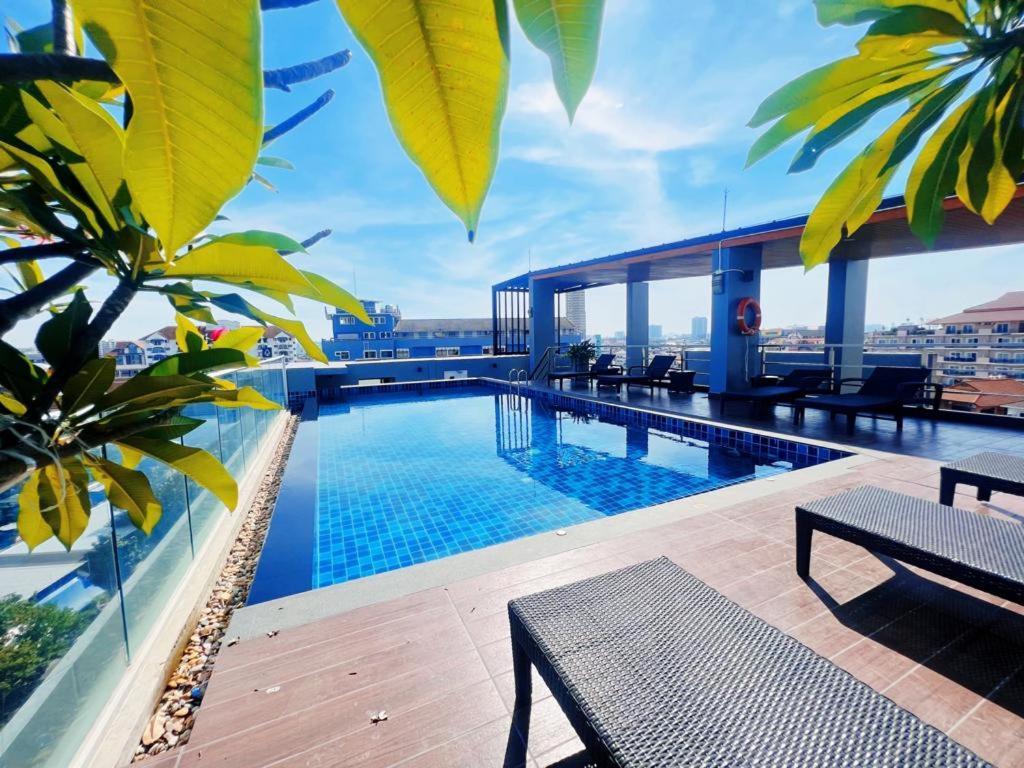Honey Inn Pattaya Eksteriør bilde