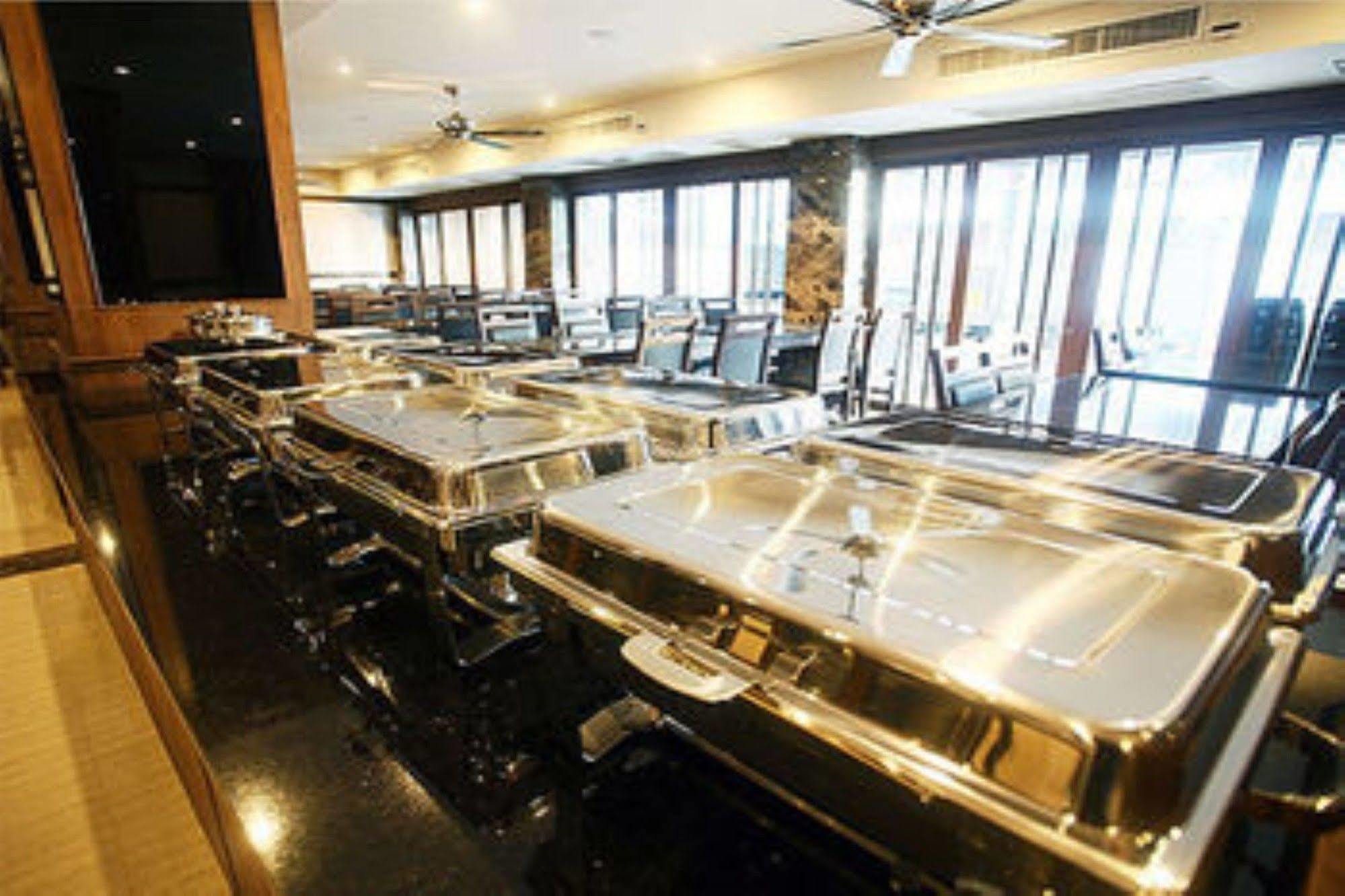 Honey Inn Pattaya Eksteriør bilde