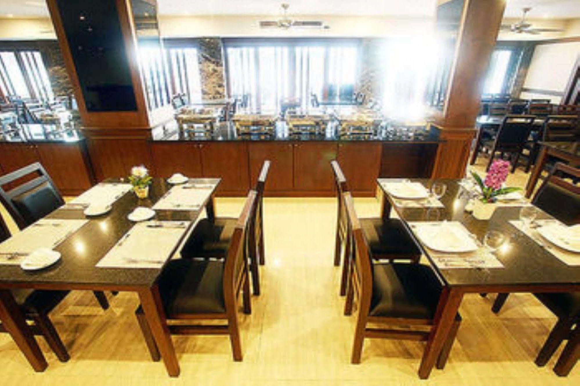 Honey Inn Pattaya Eksteriør bilde
