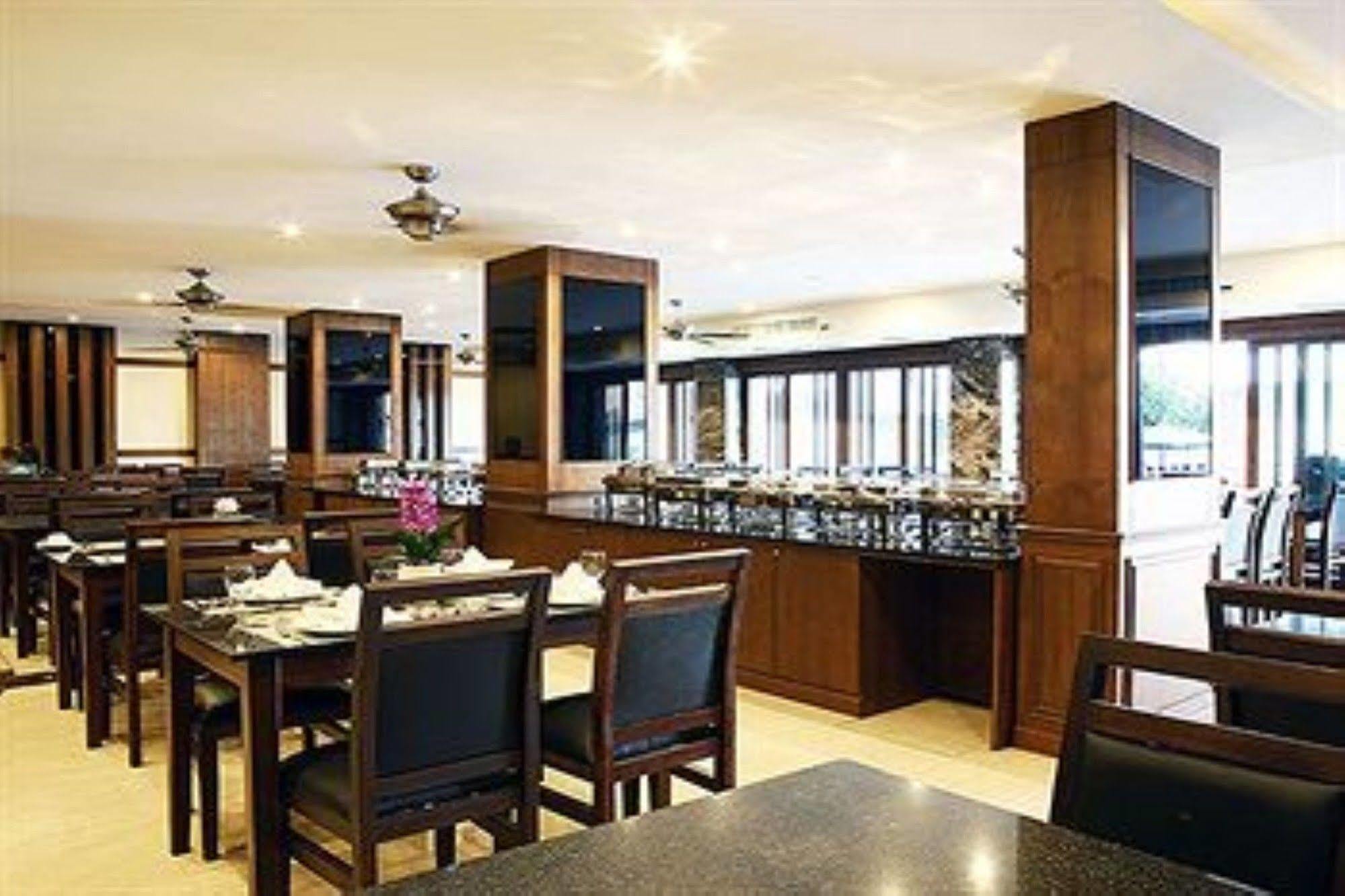Honey Inn Pattaya Eksteriør bilde